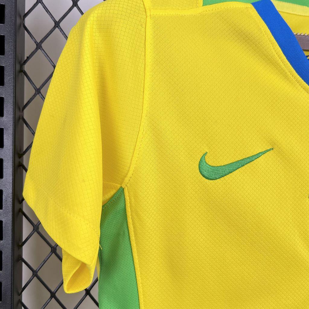MAILLOT BRESIL FEMININ DOMICILE 2025