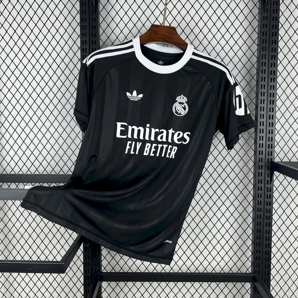 Maillot Real Madrid 2025-26 entrainement