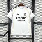 Maillot Real Madrid foot domicile 2025 2026